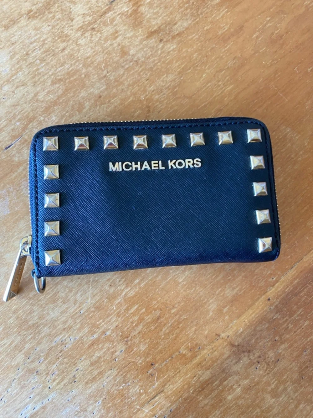 Michael Kors Black Studded Zip Wallet Card Case Rocker Glam Bikercore Punk 4x6”